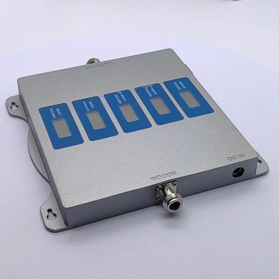800/900/1800/2100/2600MHz N Vrouwelijke signaalherhaler RPT-08002600-X5 voor betere dekking