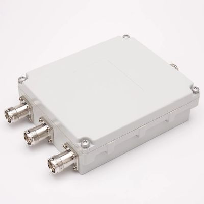 Quad-Band Low Pim RF Combiner 1710-2700MHz met 4.3-10-F DIN-F Connector Package