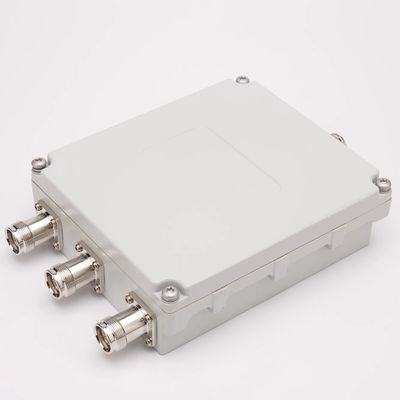 Innen/buiten IP65 698-2700MHz 4.3-10-F DIN-F RF combinator met compacte verpakkingsgrootte