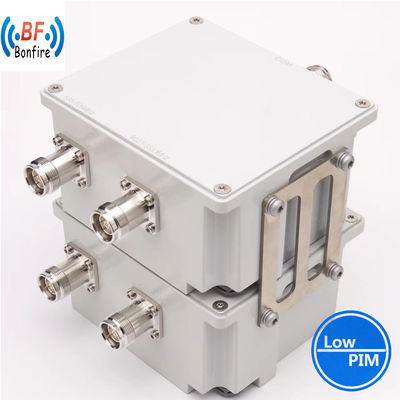 RF 300W N-Vrouwelijke 900/1800MHz Diplexer Passieve Combiner met 4.3-10 F/DIN-F Interface