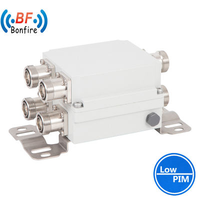 Dual Band Combiner 790-862 880-960MHz voor Indoor/Outdoor IP65 12.00cm * 10.00cm * 6.00cm