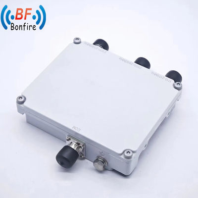1710-2170MHz 2300-2690MHz RF Low Pim Diplexer met N vrouwelijke connector 4 Way Combiner