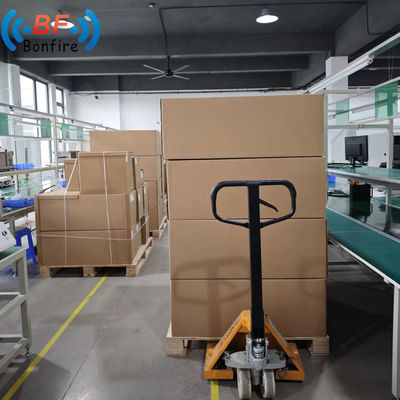 Volle band 698-4000MHz 4G Yagi Log-Periodic Wireless Outdoor Communication Lpda Antenne