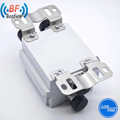 HLQ-XXXXX 1710-2170MHz 2300-2690MHz RF holte duplexer VHF signaal diplexer SMA Vrouwelijk