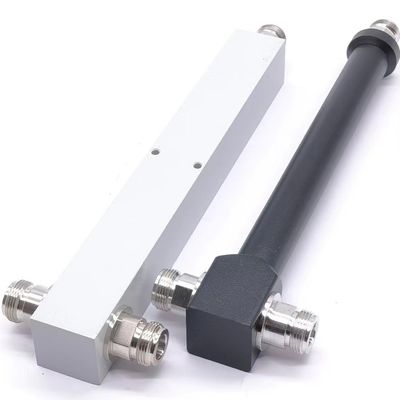 Ultrabreedband 2/3/4 Way Low Pim Reactief High Power Splitter 5000-6000MHz N F in Grijs