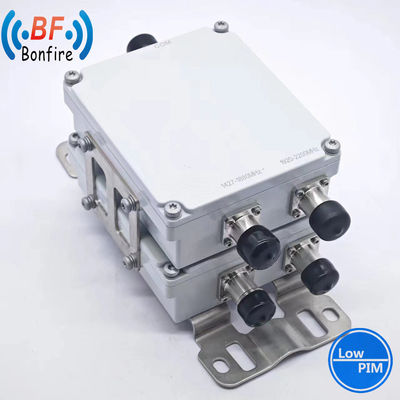 HLQ-XXXXX Quadplexer Multiplexer voor binnen- en buitenruimte IP65 voor 1710-2170 MHz en 2300-2690 MHz