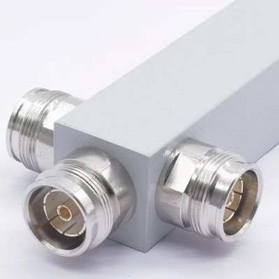 0.510kg Pakket Bruto Gewicht 698-4200MHz 3/4 Way Power Splitter Reactief N -F/4.3-10-F