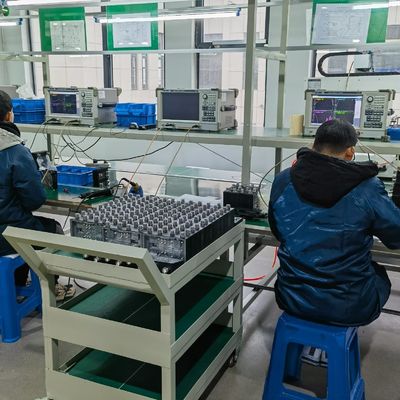 4.3-10 F Interface 698-4000MHz Power Splitter voor telecommunicatiesysteem in gebouwen
