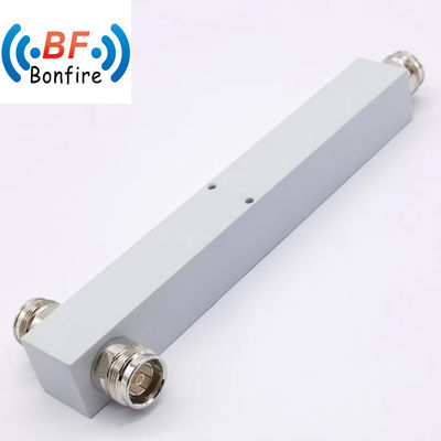Indoor/Outdoor 2 Way Reactive Power Splitter -160dbc IP65 350-3800MHz N Vrouwelijk Grijs