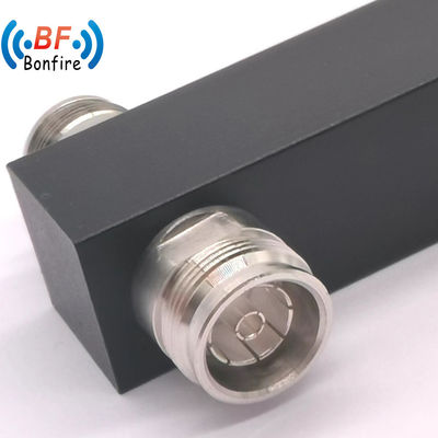 Indoor/Outdoor 2 Way Reactive Power Splitter -160dbc IP65 350-3800MHz N Vrouwelijk Grijs