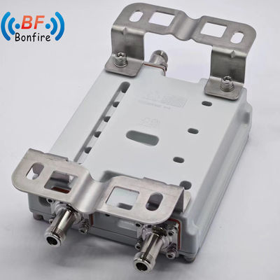 Passive Combiner RF Triple Band Triplexer voor GSM Dcs WCDMA DIN-Female RF Diplexer