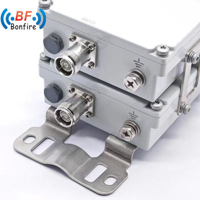 Passive Combiner RF Triple Band Triplexer voor GSM Dcs WCDMA DIN-Female RF Diplexer