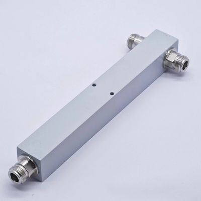 5000-6000MHz N Vrouwelijke tweewegsplitser met IP65-pakket Brutogewicht 0,510kg