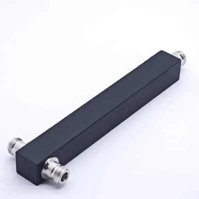 Pakket Grootte 22.00cm * 7.00cm * 4.00cm Hoog vermogen N-F IP65 698-3800MHz 2 Way Splitter