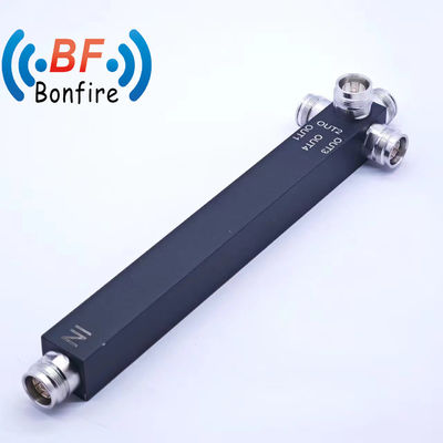 IP65 4 Way Reactive Power Splitter voor binnen/buiten met 4.3-10 connector 698-3800MHz