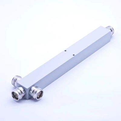 Gepersonaliseerde Grijs 698-4200MHz 5G N Vrouwelijke 3 Way Power Splitter voor klantvereisten