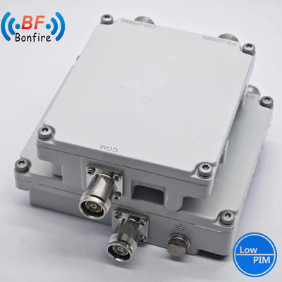 2300-2400 2500-2700MHz RF Combiner -155dbc 300W Triplexer RF Diplexer met DIN-F Connector