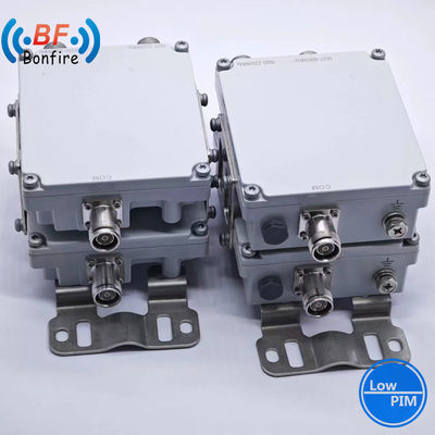 2300-2400 2500-2700MHz RF Combiner -155dbc 300W Triplexer RF Diplexer met DIN-F Connector