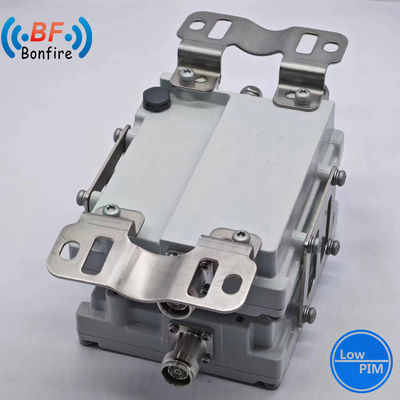 1.500 kg Pakket Bruto Gewicht 2300-2400MHz Triplexer RF Dual Band Combiner Diplexer