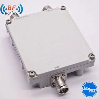 4.3-10f DIN-F IP67 Low Pim -150dbc Triplexer RF Duplexer Dual Band Combiner voor toepassingen