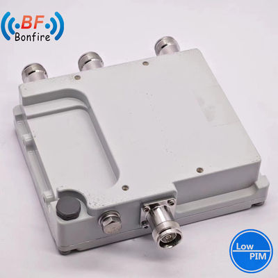 4.3-10f DIN-F IP67 Low Pim -150dbc Triplexer RF Duplexer Dual Band Combiner voor toepassingen