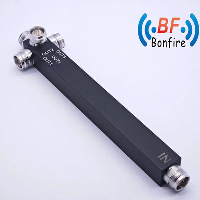 Gepersonaliseerde GFQ-XXXXXX 2-Way 5g Power Splitter 2400-6000MHz voor breedbandtoepassingen