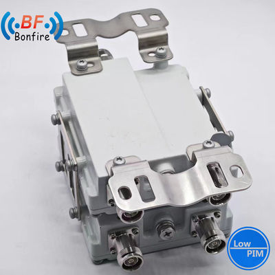 Innen/buiten IP65 Triplexer RF Diplexer 4310-F voor 5g Telecommunicatie van RF Combiner
