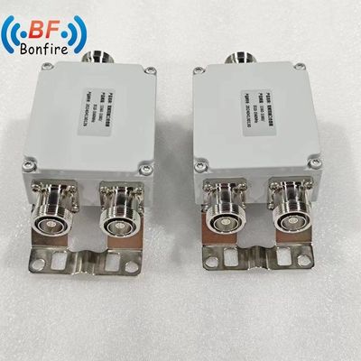 Low Pim -160dbc Dual Band Combiner 2300-2400 2500-2700MHz met DIN Vrouwelijke Connector