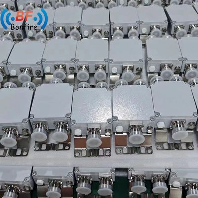 4.3-10f DIN-F N-F RF Combiner -155dbc voor Ibs/Das Algemene Projectlevering Capaciteit