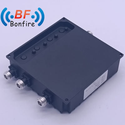 HLQ-XXXXX Tri-Band Combiner 1710-1880 1920-2170 3300-3700MHz met 4.3-10-F DIN-F N-F