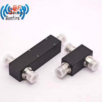 GFQ-XXXXXX 50W Power Splitter Power Divider voor openbare veiligheid 2400-6000MHz