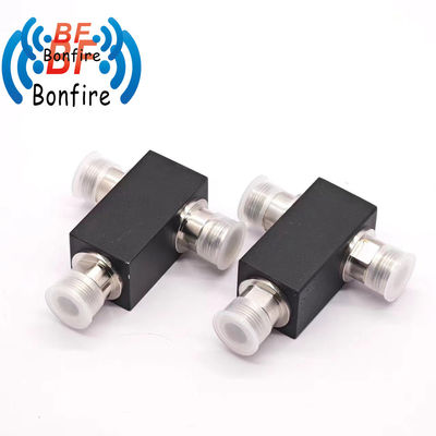 OEM/ODM 2 Way Power Splitter Combiner GFQ-XXXXXX voor communicatiesysteem 617-4000MHz