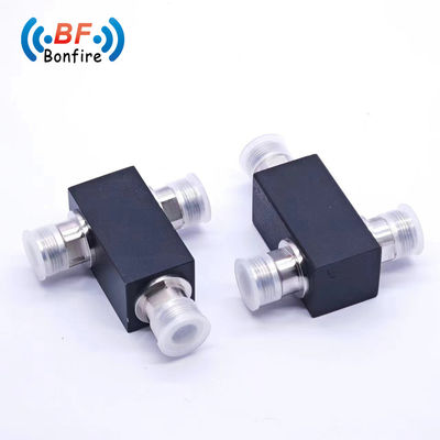 OEM/ODM 2 Way Power Splitter Combiner GFQ-XXXXXX voor communicatiesysteem 617-4000MHz