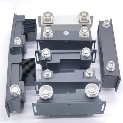 4.3-10-F Interface Hybrid Combiner 2 in 1 uit 698-3800MHz voor verbeterde efficiëntie