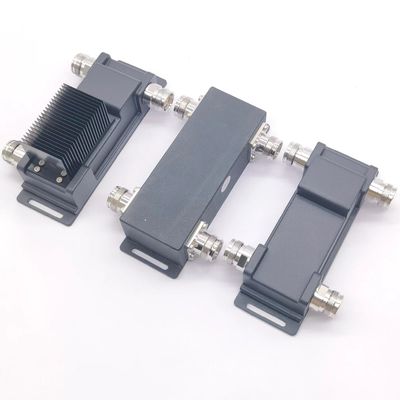 DQ-0738-223301 Hybride combinator 2 in 2 uit 698-3800MHz DIN-F Pakket Bruto gewicht 2.000kg