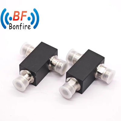 Indoor/outdoor IP65 2 Way Reactive Power Splitter N Vrouwelijk voor draadloze dekking 617-4000MHz