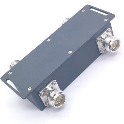 Grijs DQ-0740-227701 Hybride combinator Hybride koppel 2 in 2 uit 698-4000MHz 4.3-10 F Rood