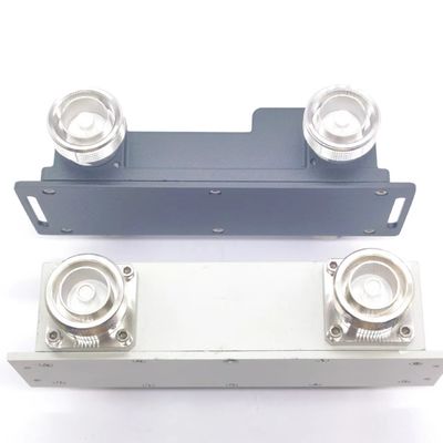 DIN-F Interface 2 in 2 uit RF passieve hybride koppeling voor interne communicatie 617-3800