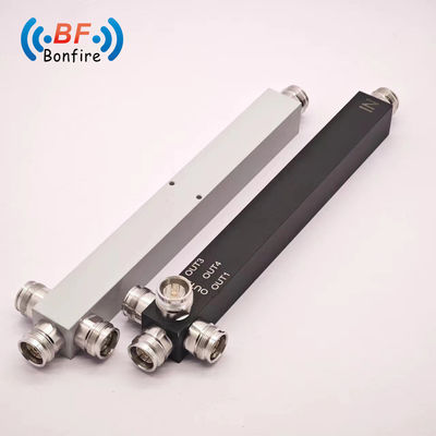 50W tweewegsplitser voor telecommunicatieproducten Low Vswr 617-4000MHz SMA Vrouwelijk