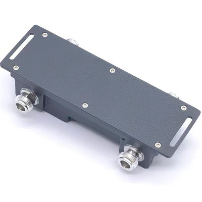 20.00cm * 6.00cm * 3.00cm N-F 698-3800MHz 2 in 2 uit Hybride combinator met laagste NF