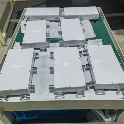 Gepersonaliseerd 698-3800MHz 3 in 3 uit Wireless Telecommunication Hybrid Coupler in Zwart
