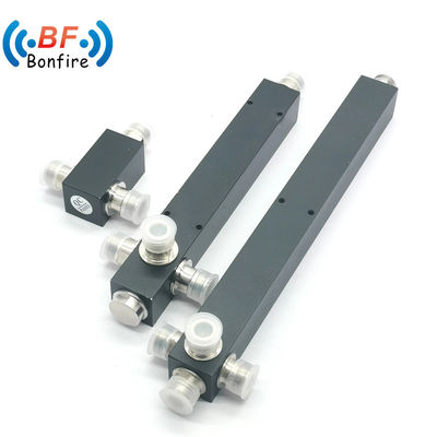 Indoor/outdoor VHF 2 Way Power Divider Splitter met N vrouwelijke connector 698-3800MHz