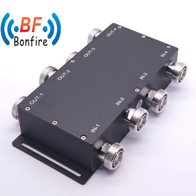 Op maat gemaakt Grijs 698-3800MHz RF Low Pim 3dB Hybrid Coupler Combiner 4.3-10 Vrouwtype
