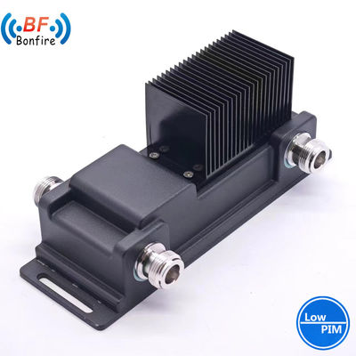 12.00cm * 7.00cm * 4.00cm 617-3800MHz 2 uit 1 in 3dB Hybride Combiner Coupler N Vrouwelijk