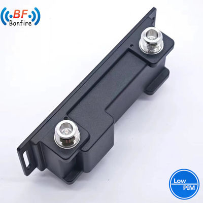 RF Hybrid Combiner 617-3800MHz 3dB 2X2 Hybrid Coupler 4.3-10 Vrouw met flenster
