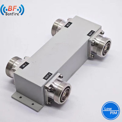 Buiten IP65 617-3800MHz RF passieve hybride koppelcombinator met N vrouwelijke aansluiting