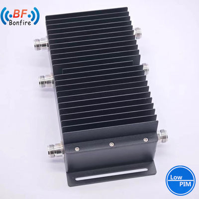Hybride combinator 698-4000MHz RF breedband Hybride koppelaar 4X4 combinator in aangepast rood