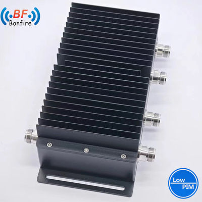 DQ-XXXXXX 698-4000MHz breedband RF 4X4 Hybride combinator Matrix Hybride koppelaar Zwart Rood