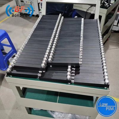 50W 2/3/4 Way Cavity Power Splitter N-type Breed frequentie en voor binnen/buiten IP65