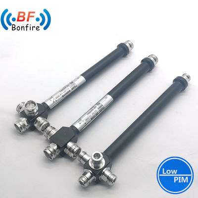 Pakket Grootte 22.00cm * 7.00cm * 4.00cm 2 Way Power Splitters Divider met Qn Connector